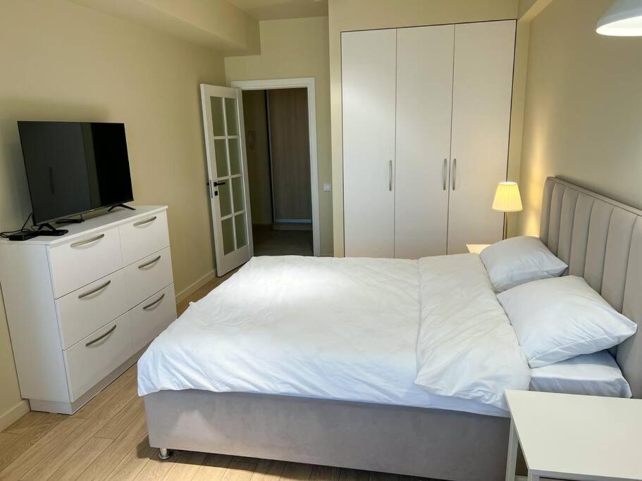 2 Bedroom On Ismail Corner Stefan Cel Mare, New Apartment, Chisinau Center! ภายนอก รูปภาพ